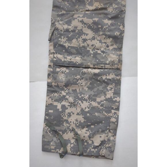 USGI ACU Camouflage Army Combat Uniform Trousers Cargo Pants Small 30 x 30 - Picture 2 of 11